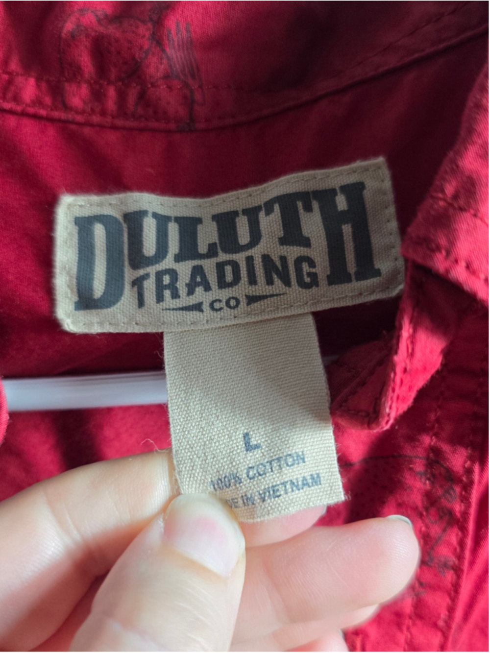 Men's Duluth Trading Co. Red Beaver Print Casual Button Down Shirt Size L Rare - Picture 3 of 5